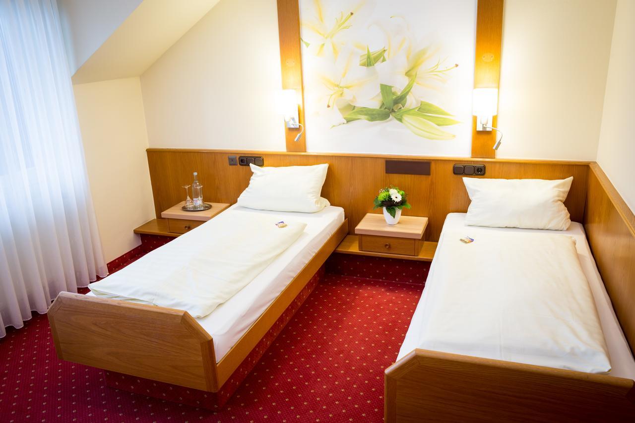 Gasthof-Hotel Harth Fulda Zewnętrze zdjęcie
